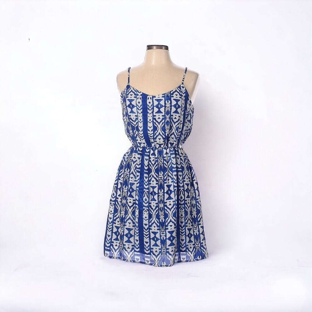 AQUA | Blue and White Ikat Cutout Dress | Small | Nordstrom brand - Picture 8 of 8